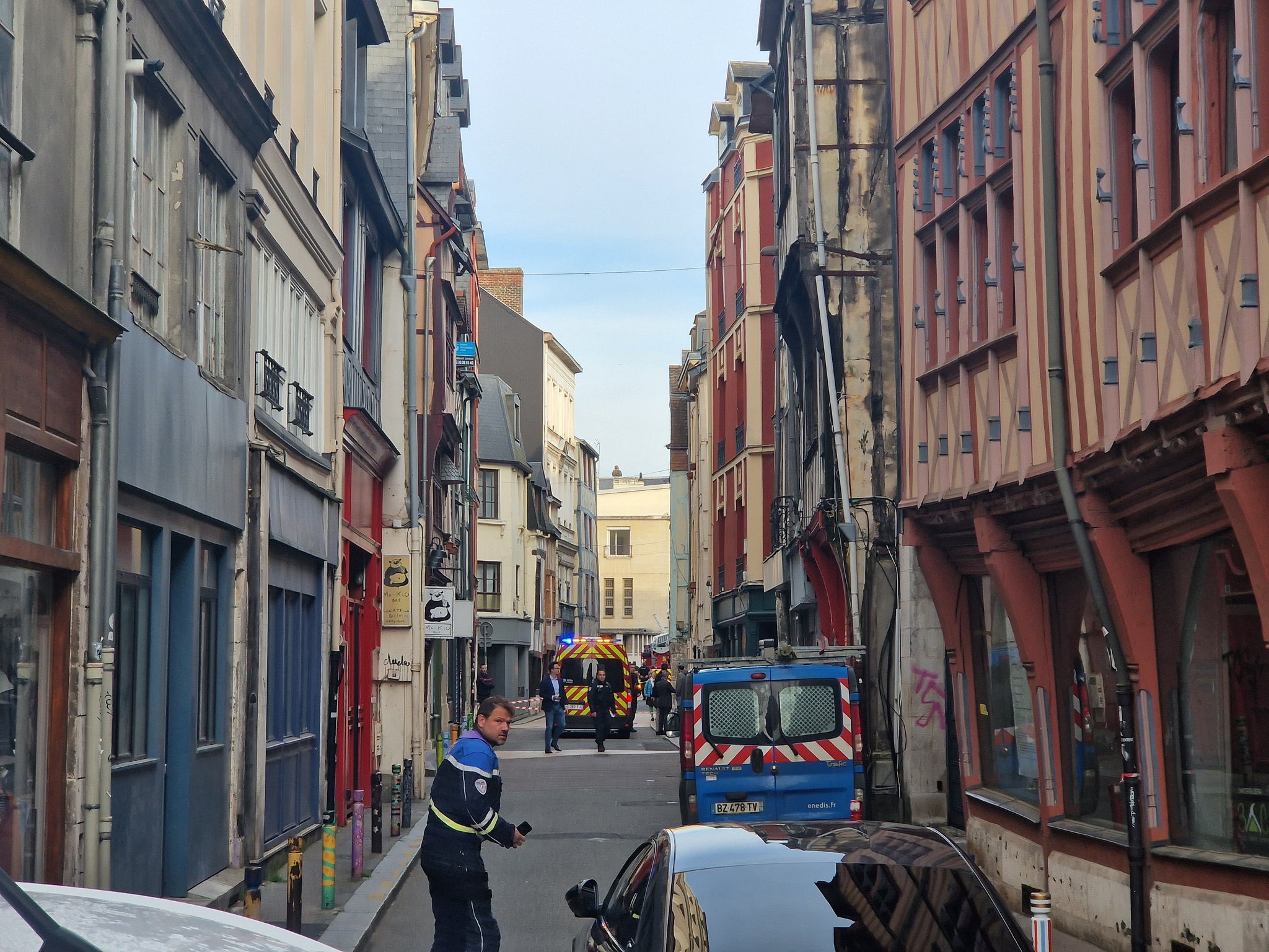 Francja. Próba podpalenia synagogi. Podejrzany nie żyje