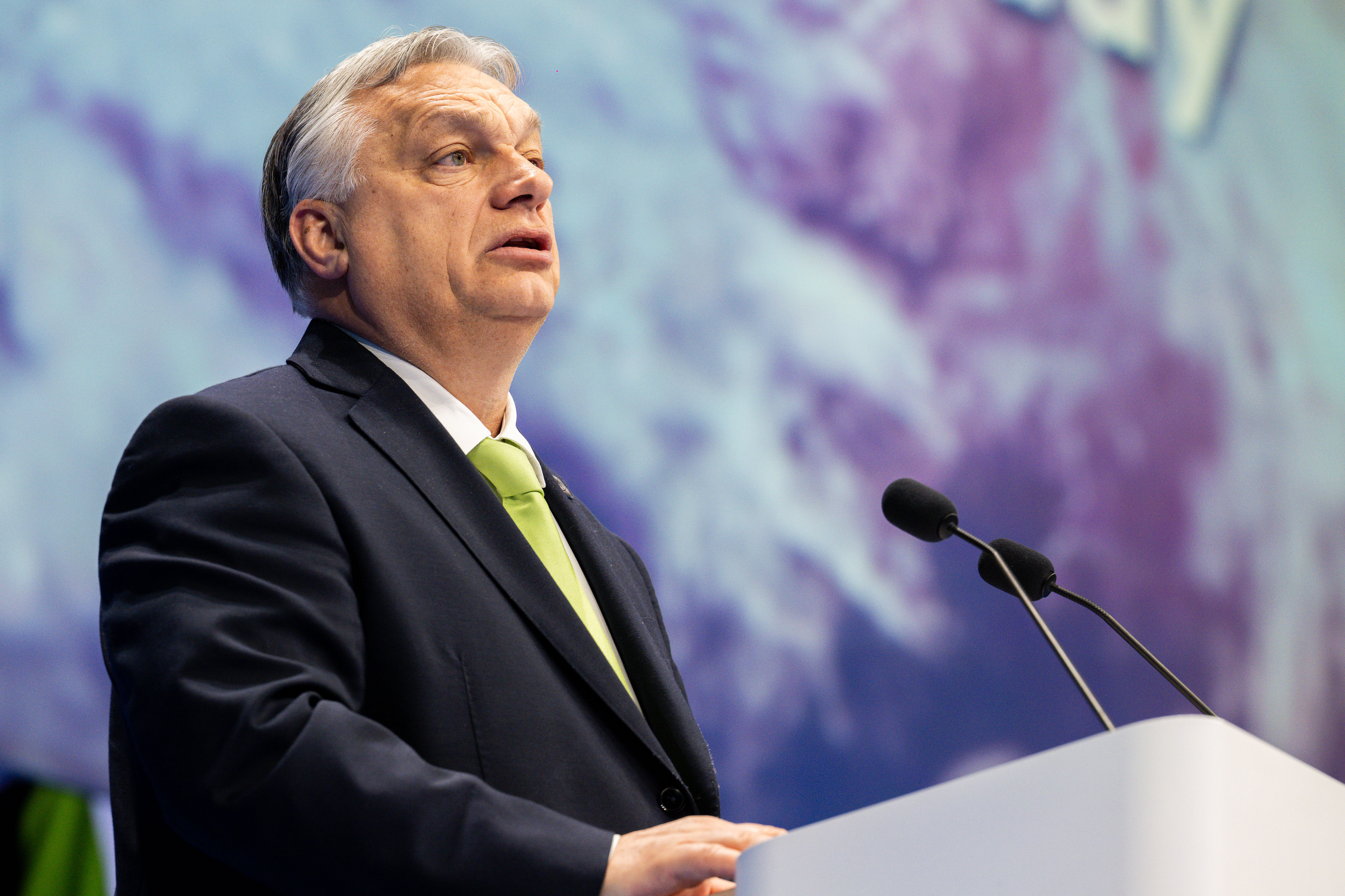 Orban w Moskwie. Samotny "misjonarz pokoju" czy adwokat Kremla?